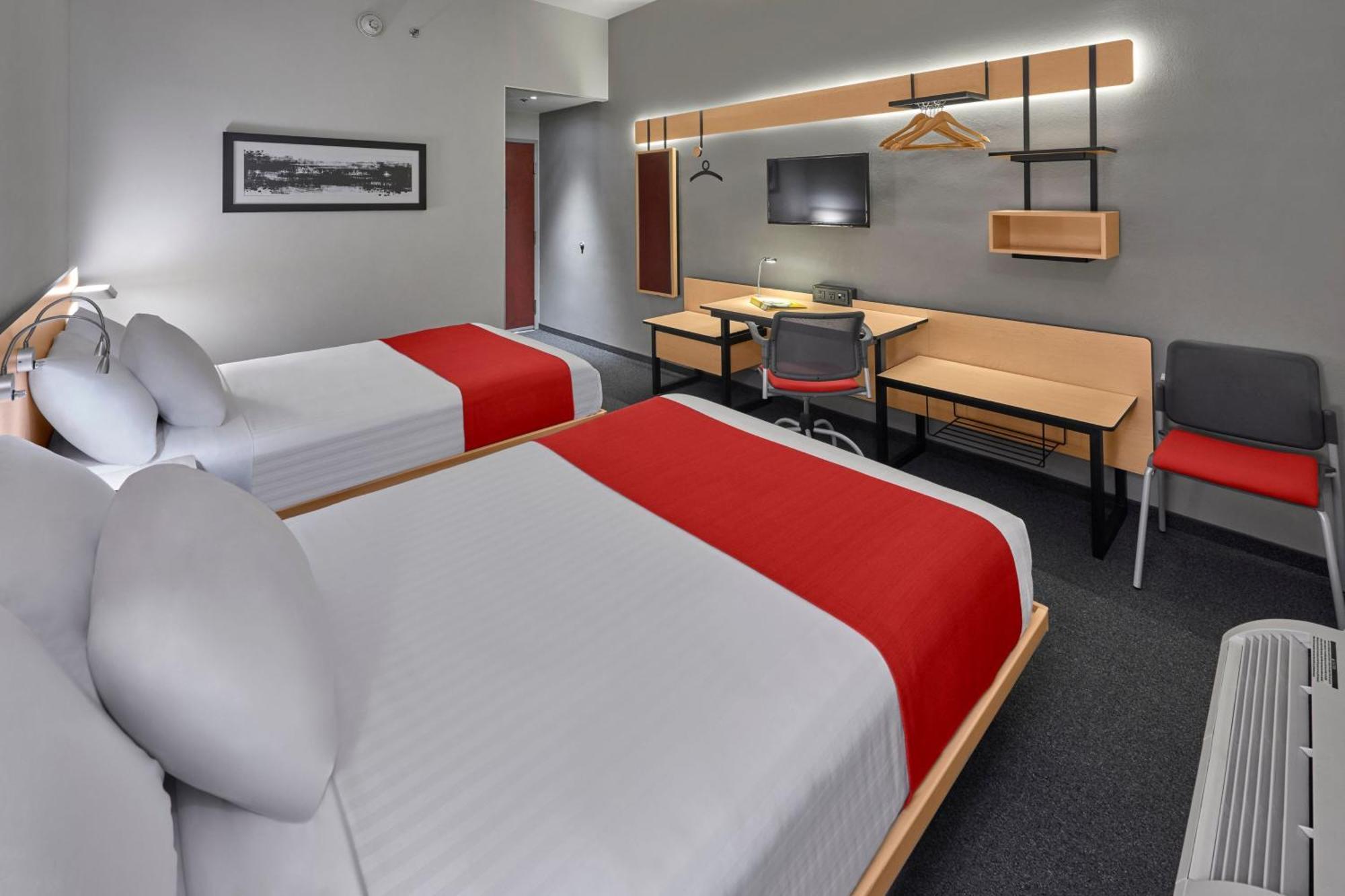 City Express By Marriott Толука Екстериор снимка